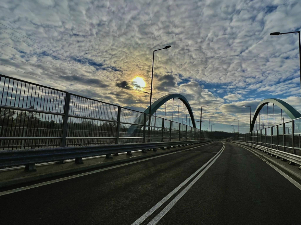 Ostatnie szlify przed przecięciem wstęg. Lada chwila otwarcie Alei Wielkiej Wyspy - fot. mat. prasowe.