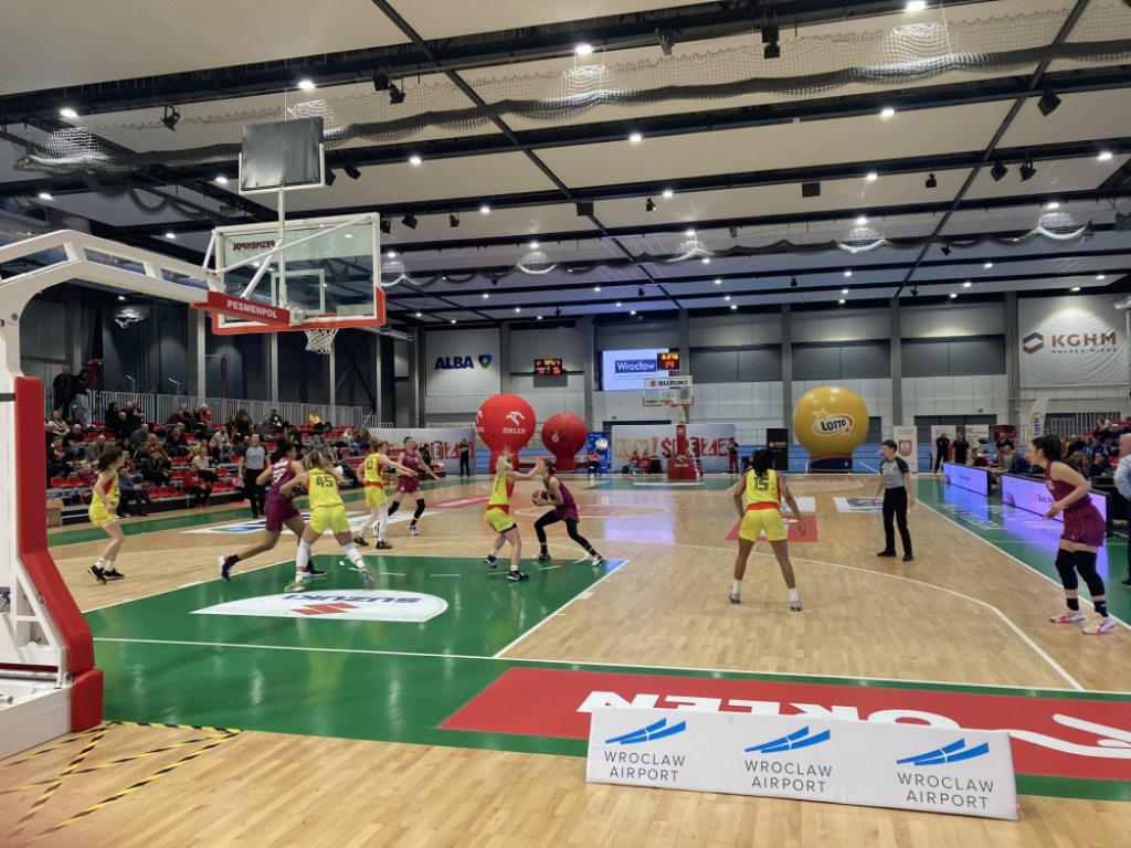 Wygrana koszykarek Ślęzy z Basketem Bydgoszcz - fot. Bartosz Tomczak