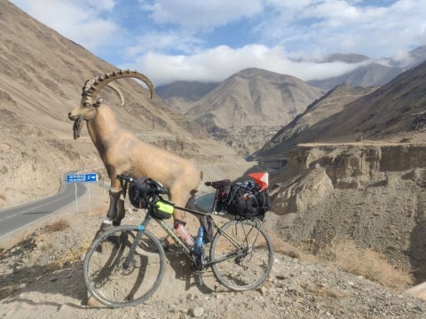 Ostre Koło: Na rowerze z Almaty w Kazachstanie do Duszanbe w Tadżykistanie - 2