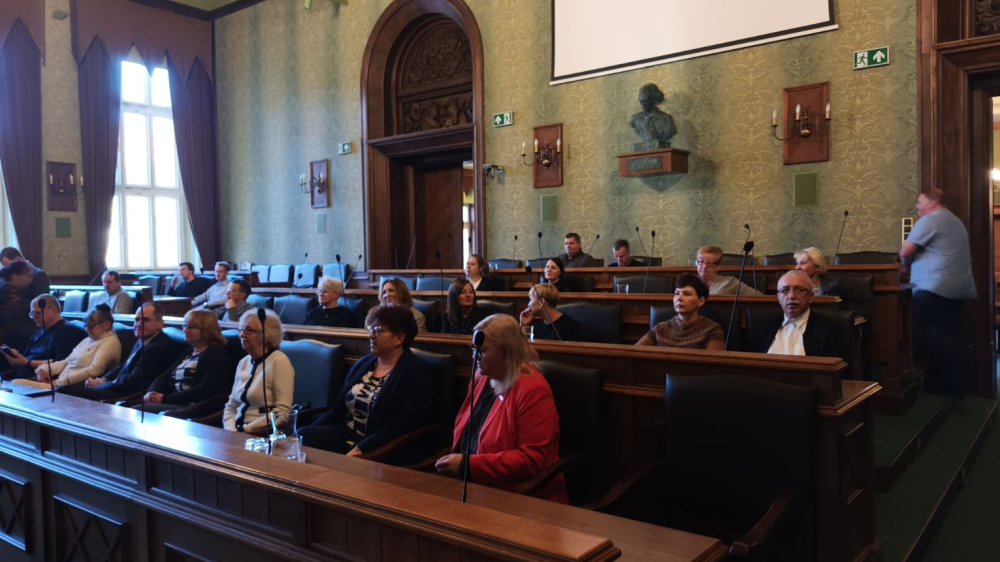 Wrocławscy urzędnicy i pracownicy miejscy dostaną podwyżki - fot. Beata Makowska