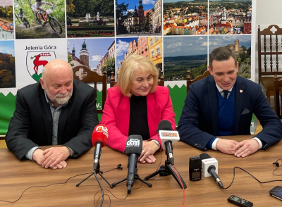 Opozycja sugeruje, że przewodniczący Sejmiku celowo nie zwołuje sesji, na kt&oacute;rej ma zostać odwołany