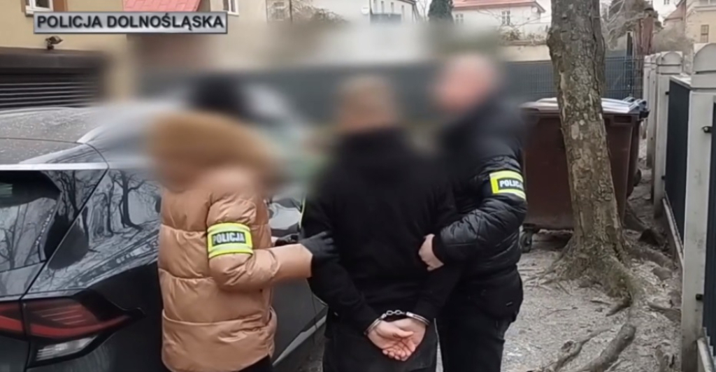 Śmiertelnie potrącił pieszego i uciekł. Został już zatrzymany - Fot: Policja w Oleśnicy