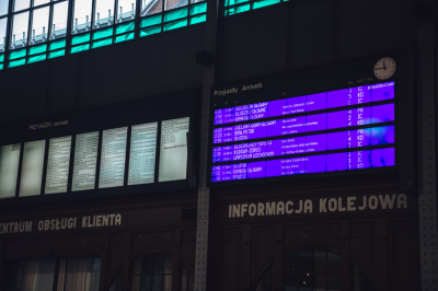 Po wypadku na Brochowie pociągi kursują według rozkładów
