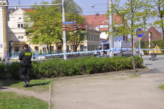 Bomba na Wyspie Piasek wydobyta - 12