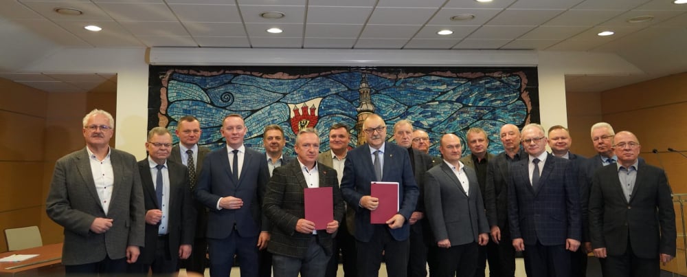 Dziś umowy, jutro pieniądze. Samorządy na zachodzie regionu powołały Porozumienie Terytorialne - fot. Piotr Słowiński