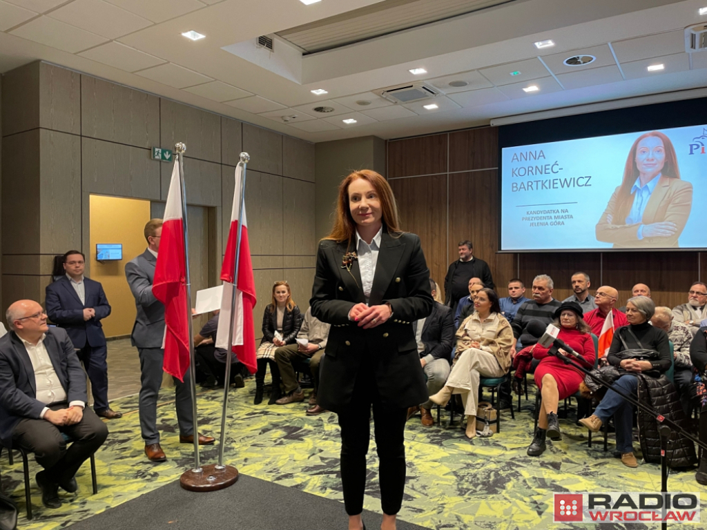 Anna Korneć-Bartkiewicz z ramienia PiS, powalczy o fotel prezydenta Jeleniej Góry - Fot: Jakub Thauer