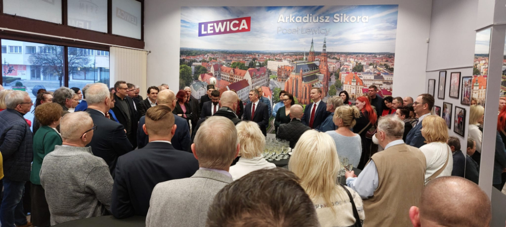 Nowa Lewica z siedzibą w centrum Legnicy - fot. Andrzej Andrzejewski