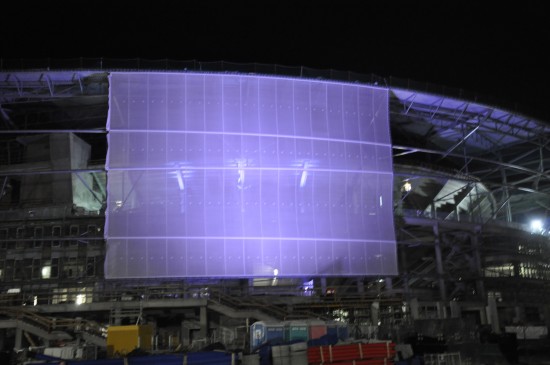 Stadion rozbłysnął tęczą barw - 6