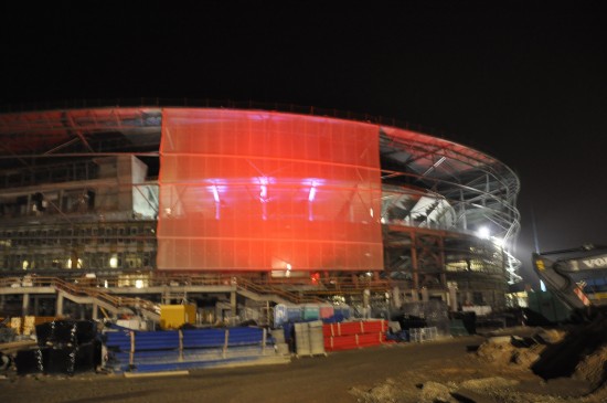 Stadion rozbłysnął tęczą barw - 14