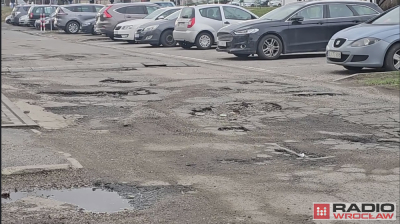 Najbardziej dziurawa ulica w Jeleniej Górze zostanie wyremontowana