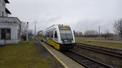 Tory między Legnicą a Jaworem zablokowane - zapalił się pociąg