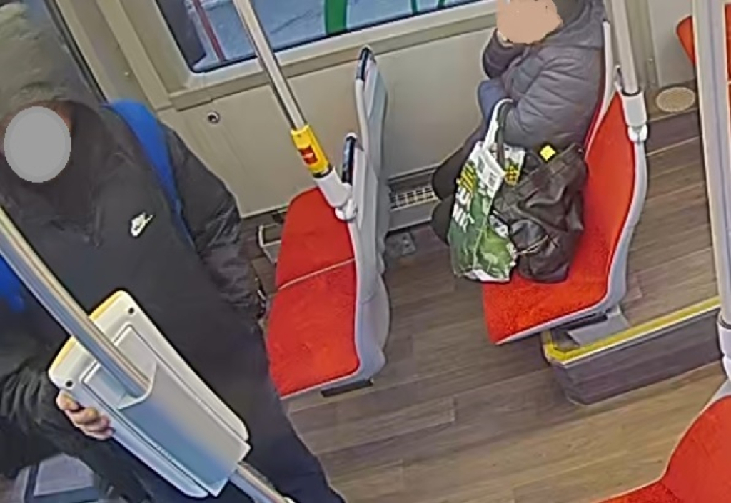 Wpłać pieniądze na schronisko albo czekaj na policję. Świdnickie MPK stawia ultimatum wandalom - fot. MPK Świdnica