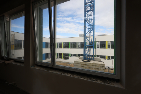 Wrocławianie licznie odwiedzili budowę nowej szkoły - 7