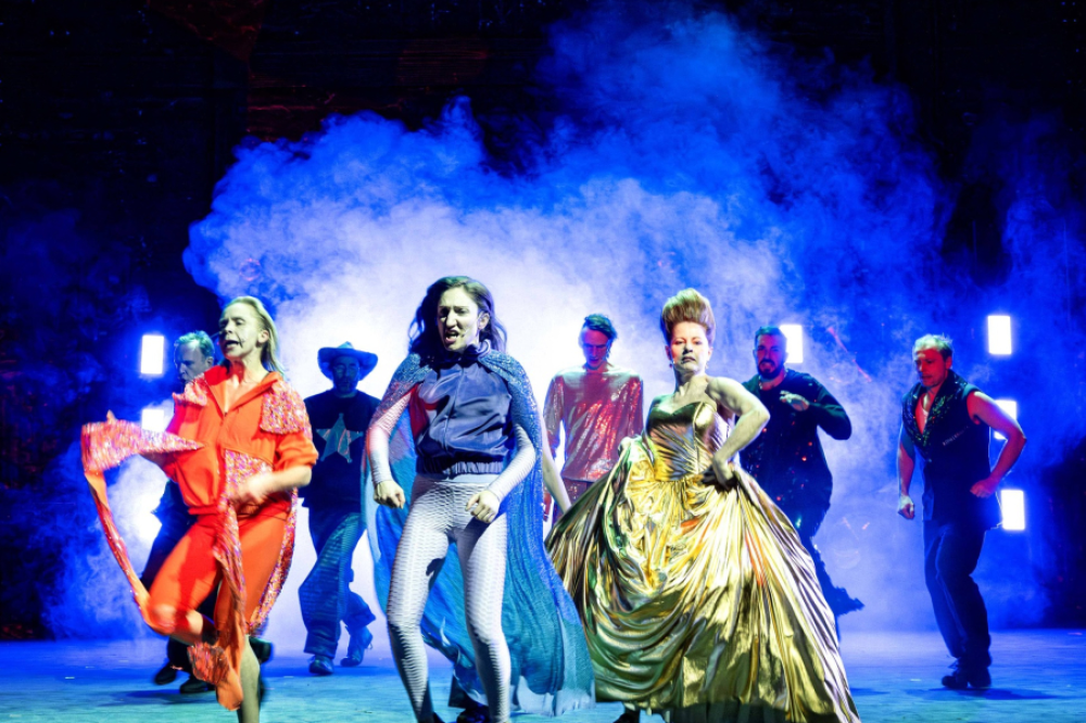 Skrajne emocje wśród widzów, trwa kolejny dzień 44. Przegląd Piosenki Aktorskiej - zdj. Magda Hueckel, Teatr Powszechny