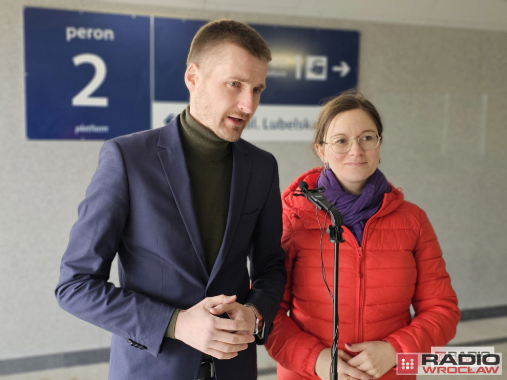 Lewica chce naprawić transport publiczny w Wałbrzychu - Fot: Bartosz Szarafin