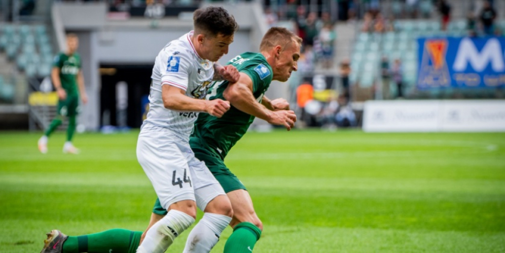 Śląsk zmierzy się na wyjeździe Piastem - fot. slaskwroclaw.pl