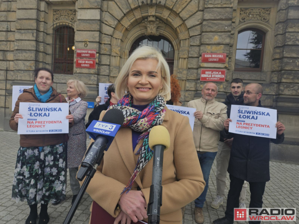 „Nie będzie zwolnień" - deklaruje kandydatka PiS w Legnicy - fot. Andrzej Andrzejewski