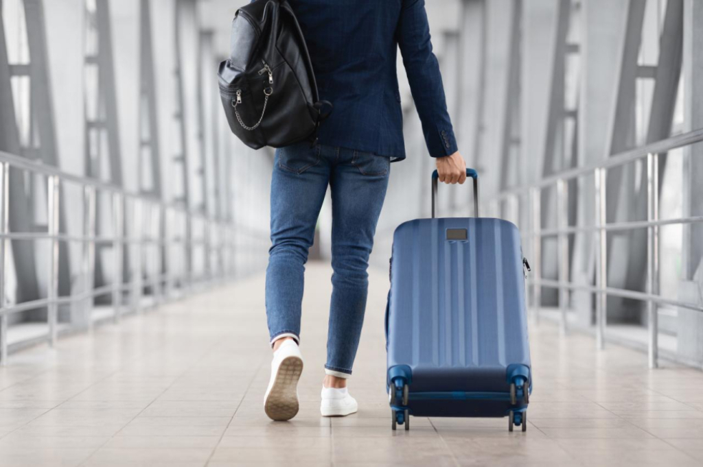 Walizka lepsza od torby - Poznaj 5 powodów dla których warto stawiać na walizki!
