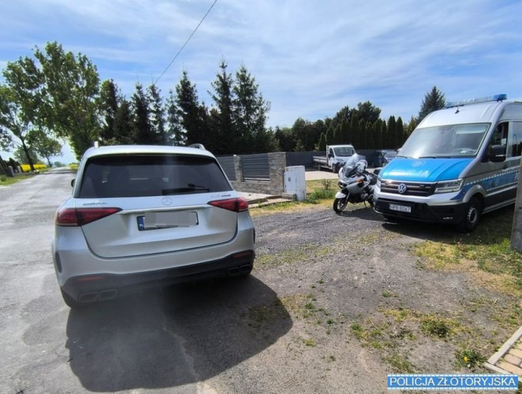 Blisko 100 km/h w obszarze zabudowanym. Kierowca pożegnał się z prawem jazdy - Fot: dolnośląska policja