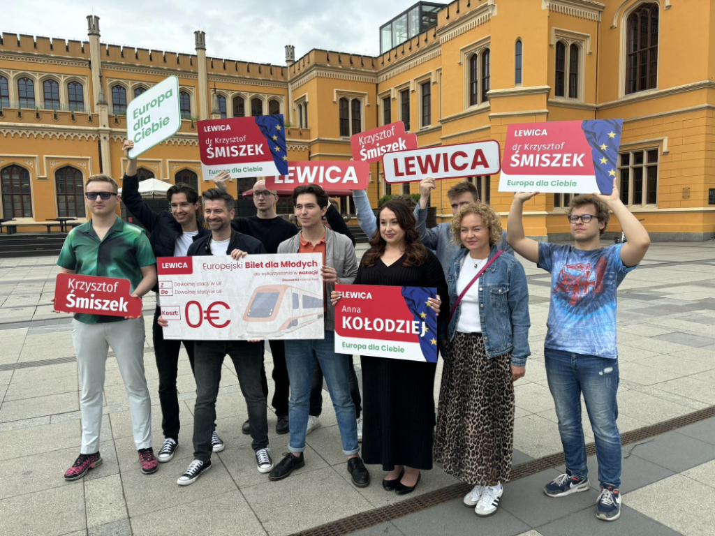 Lewica obiecuje walkę o bezpłatne podróże po Europie dla młodych ludzi - fot. Mateusz Florczyk