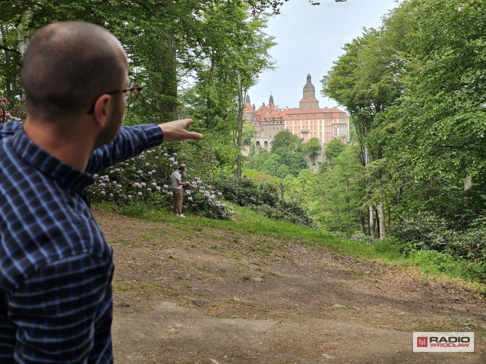 Historia zatacza koło, a park przy Zamku Książ nabiera dawnego blasku – fot. Bartosz Szarafin