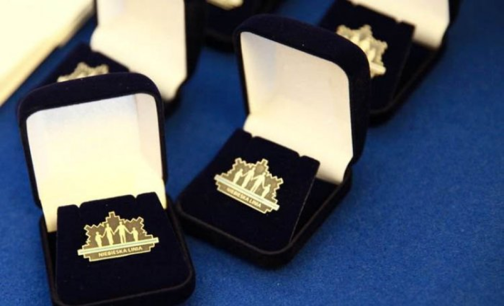 Policjant pomógł Ci w jakiejś sprawie? Zgłoś go - fot. MSWiA
