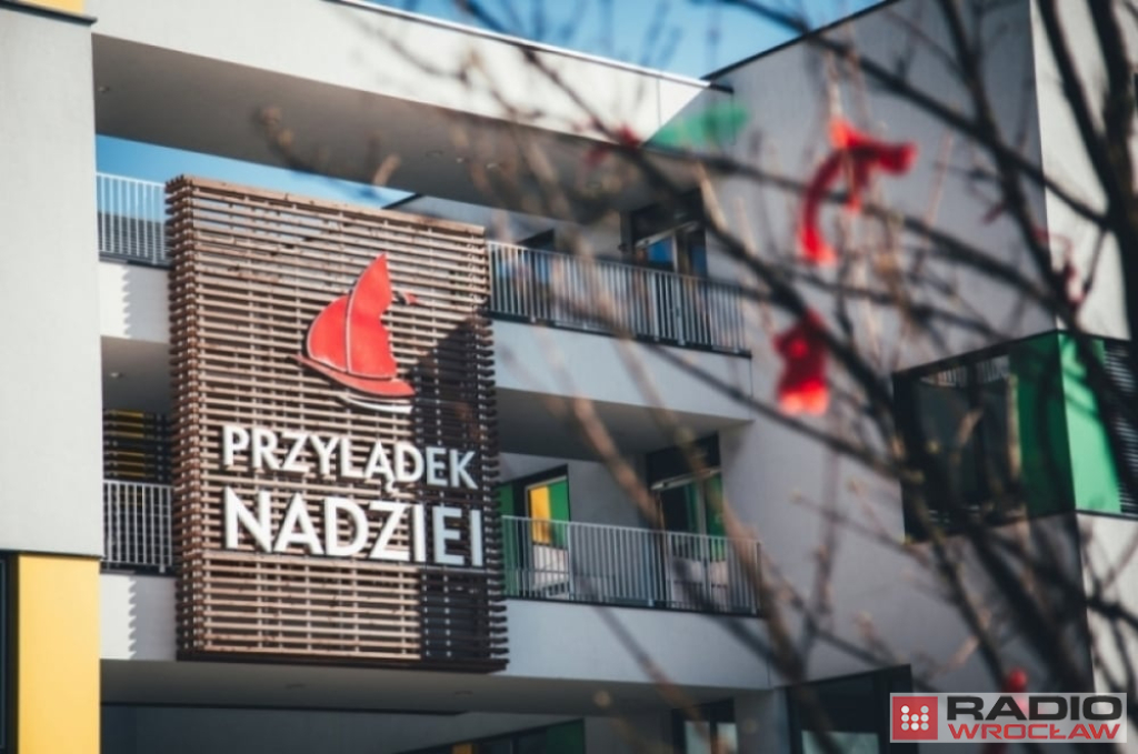 Coraz ciaśniej w Przylądku Nadziei. Konieczna rozbudowa szpitala dla dzieci - fot: archiwum Radia Wrocław