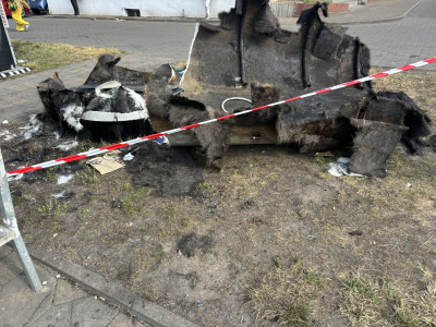 Kebab spalony doszczętnie. Po food truck'u nie ma śladu [ZDJĘCIA] - 3