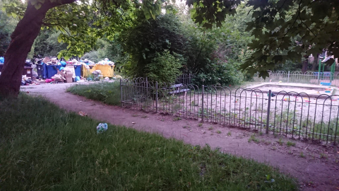 Śmieciarka omija to miejsce we Wrocławiu. Dlaczego? - 2