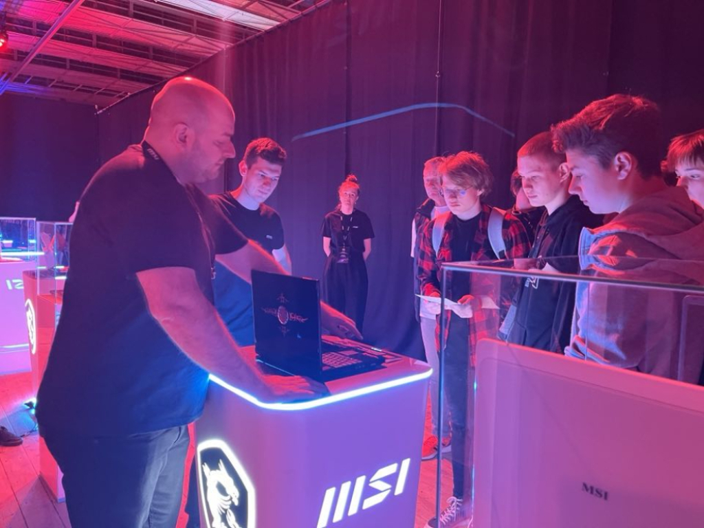 20 lat laptopów MSI we Wrocławiu - fot. RW