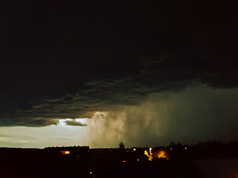 Kule gradu i silny wiatr na Dolnym Śląsku [ZDJĘCIA] - 10