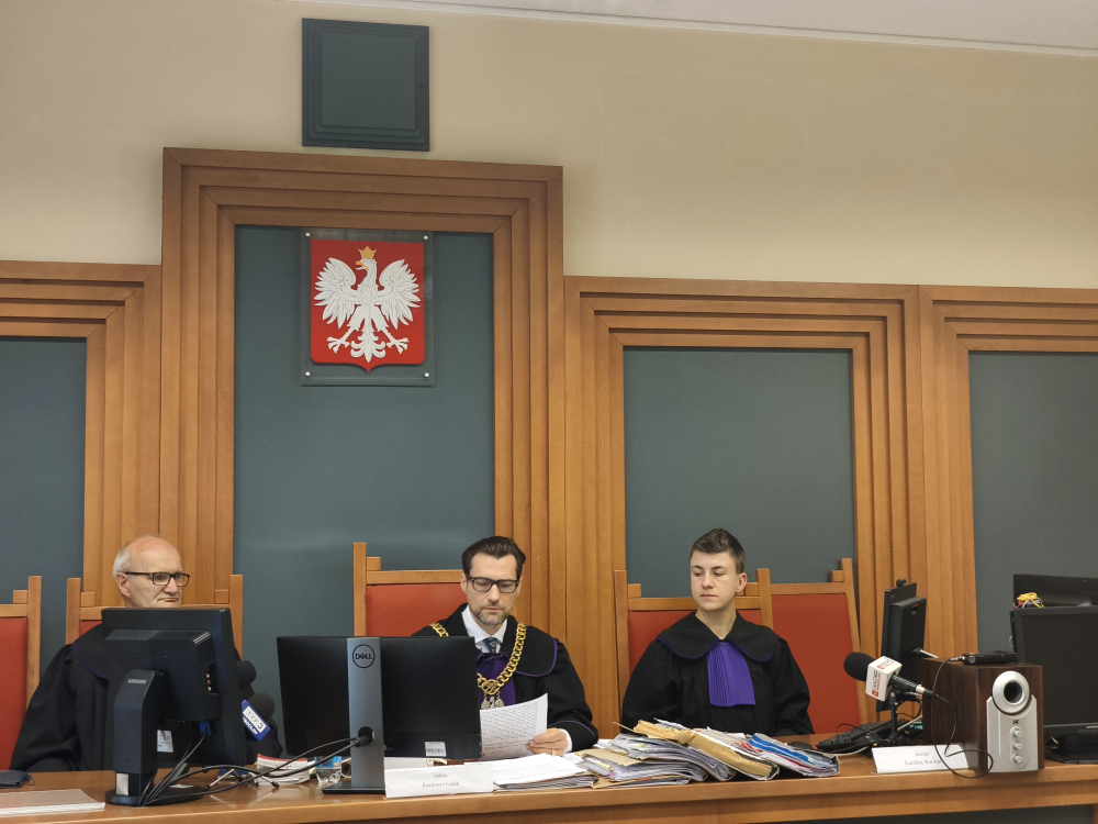 1,5 roku bezwzględnego więzienia dla właścicielki kurzej fermy w Lisowicach - fot. RW