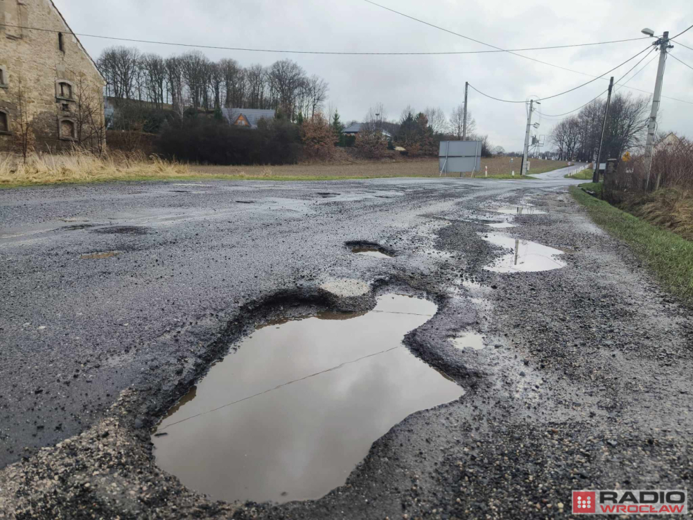 Droga w Złotoryi nie będzie już straszyć dziurami - fot. RW