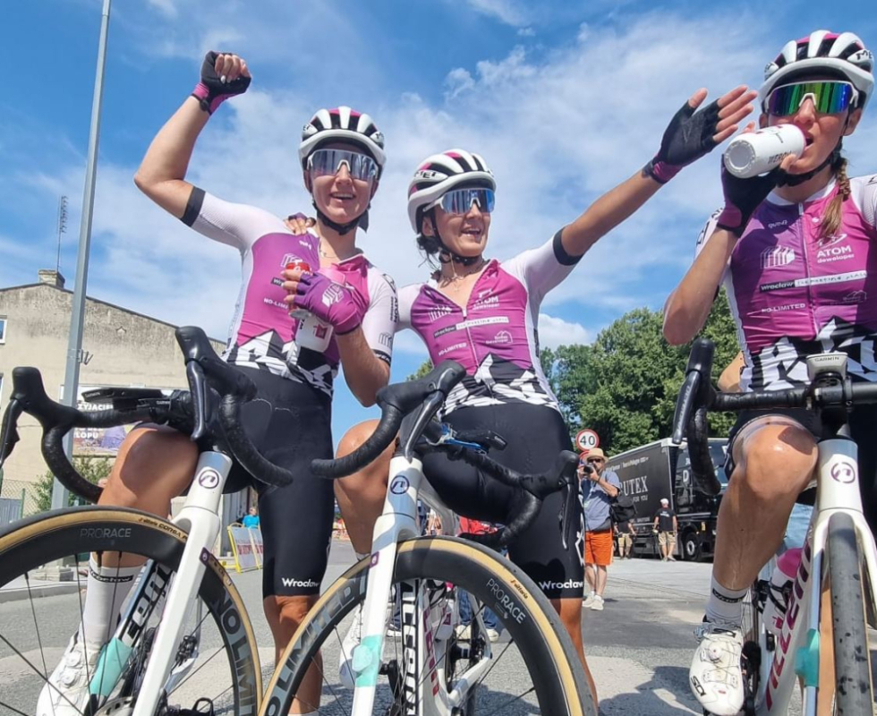 Tour de Pologne kobiet: Katarzyna Wilkos druga na drugim etapie - fot. MAT ATOM Deweloper Wrocław Facebook