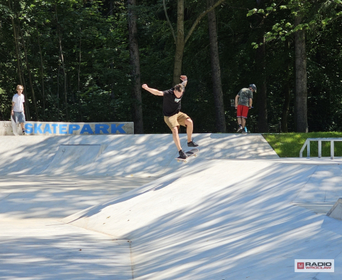 Młodzież wywalczyła sobie skatepark. Szczawno-Zdrój otworzyło atrakcję - 11
