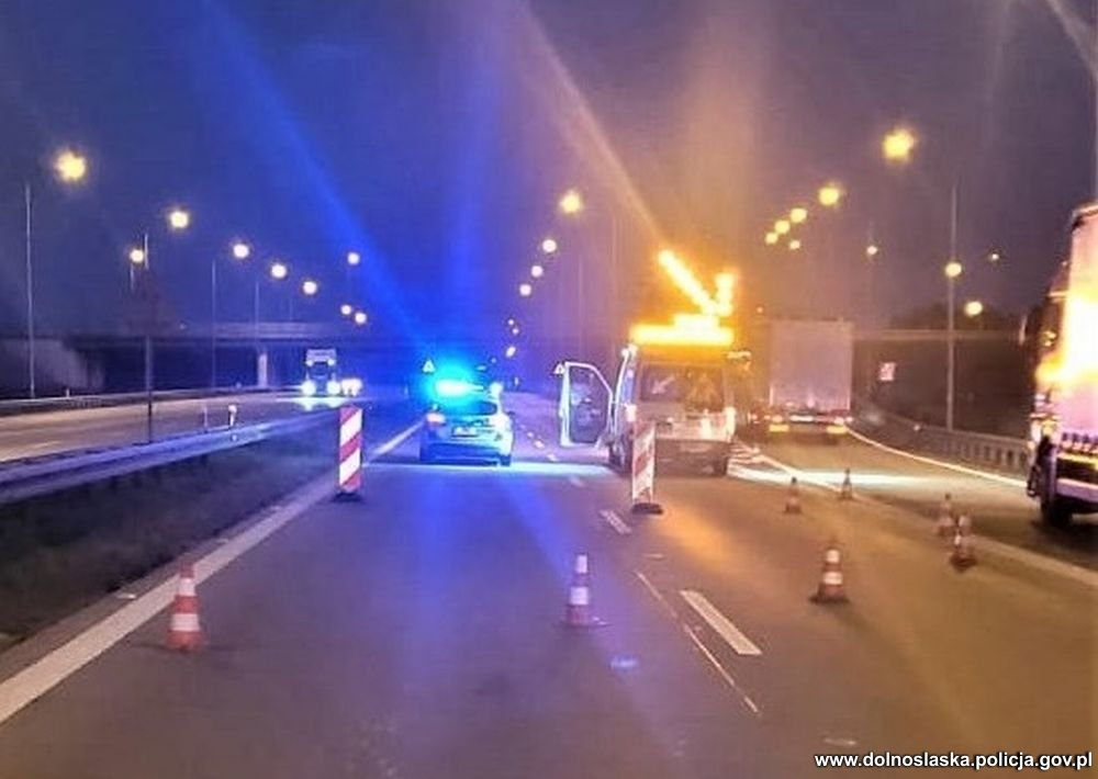 Kompletnie pijany kierował ciężarówką po A4 - powstrzymał go inny kierowca - fot. dolnośląska policja
