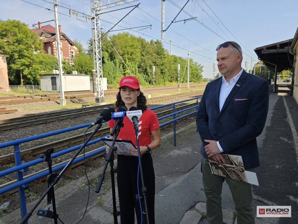 PKP PLK przypomina o zasadach bezpieczeństwa przy przekraczaniu przejazdów kolejowych - fot. Radio Wrocław