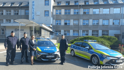 Nowe radiowozy trafiły do jeleniog&oacute;rskiej policji