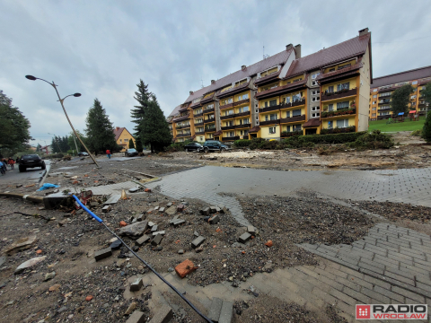 Zrujnowane wsie i miasta. Tu żywioł uderzył z ogromną siłą [ZDJĘCIA] - 24