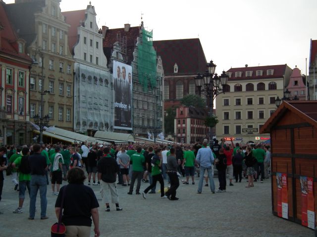 Rynek zielony od szalików - 10