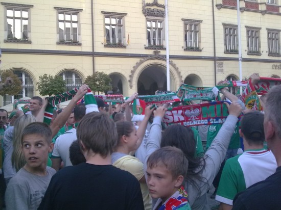 Rynek zielony od szalików - 17
