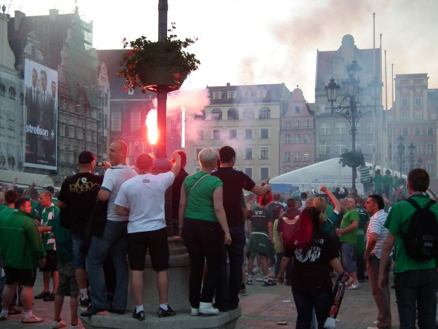 Rynek zielony od szalików - 7