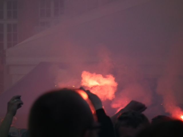 Rynek zielony od szalików - 4
