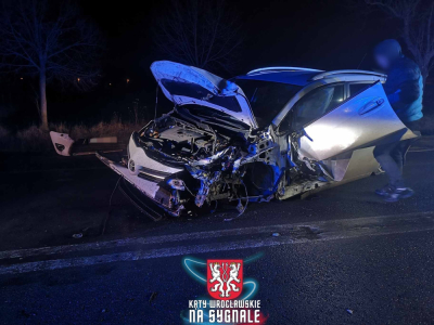 Poważny wypadek w Groblicach! Doszło tam do wypadku czterech samochod&oacute;w osobowych