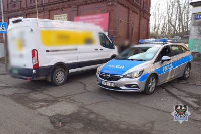 1000 kontroli, 200 zatrzymanych dowod&oacute;w i 3 kierowc&oacute;w pod wpływem. Przerażające statystyki akcji "Kurier"