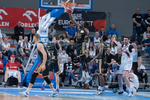 Górnik wrócił do wygrywania! Zwycięstwo ze Spójnią - 8