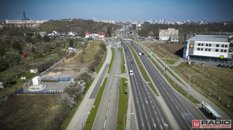 Buspas na Jagodno. Nadchodzą duże zmiany dla pasażerów z tego osiedla. Niektórzy mogą... stracić dobre połączenia - 19