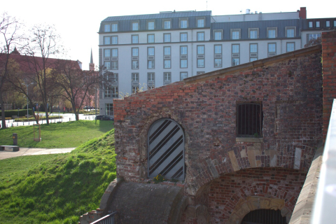 Bastion Ceglarski przejdzie remont. Na początek odnowią taras artyleryjski - 2