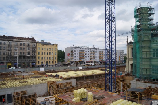 Dworzec na półmetku (Zobacz) - 0