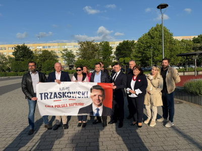 Michał Jaros i lokalni działacze PO apelują: "Cała Oleśnica głosuje na Rafała"